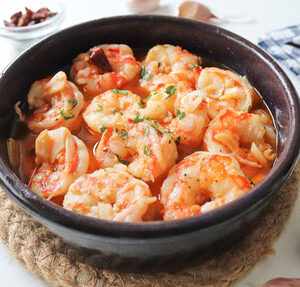 Cola gamba roja pelada